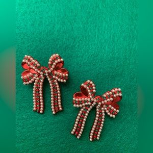 Sugarfix by Baublebar Christmas bow earrings